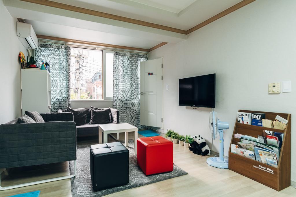 10 Guest house